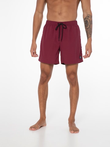 Shorts de bain 'Faster' PROTEST en rouge