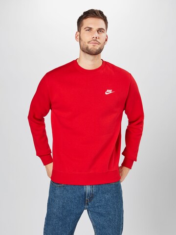 Coupe regular Sweat-shirt 'Club Fleece' Nike Sportswear en rouge : devant