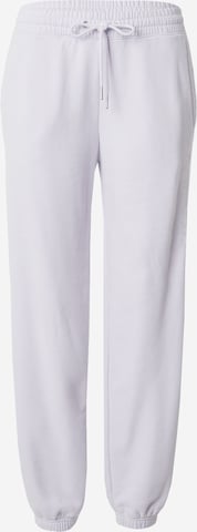 Tapered Pantaloni de la Abercrombie & Fitch pe mov: față