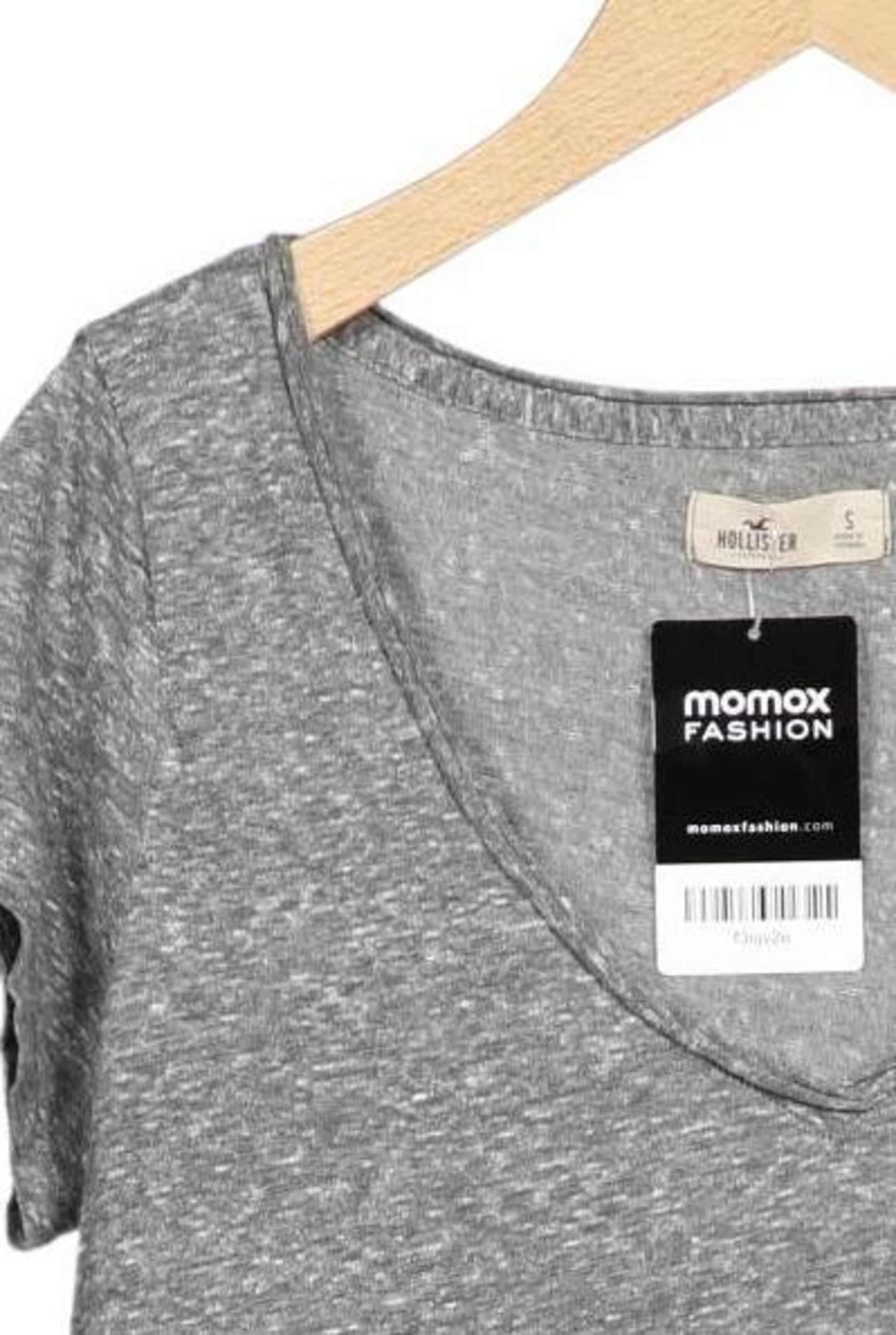 HOLLISTER Top & Shirt in S in Grey