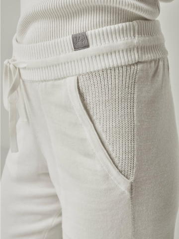 Loosefit Pantalon 'BELLA' YOU LOOK PERFECT en blanc