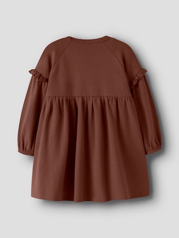 Lil'Atelier Klänning 'NMFTHORO' i brun