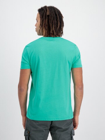 Tricou de la ALPHA INDUSTRIES pe verde