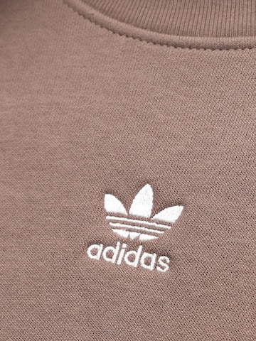 ADIDAS ORIGINALS Sweatshirt 'Essentials' in Brown