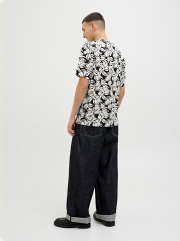 JACK & JONES Shirt 'JORSPLIT AOP TEE' in Zwart