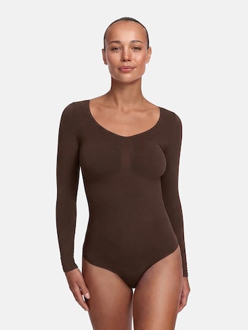 cfab (formerly creamy fabrics) - Body moldeador 'Bodysuit Sculpting Shapewear Longsleeve mit String' en marrón: frente