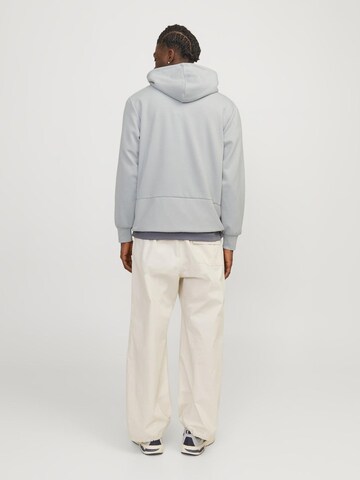 JACK & JONES Sweatshirt in Grey