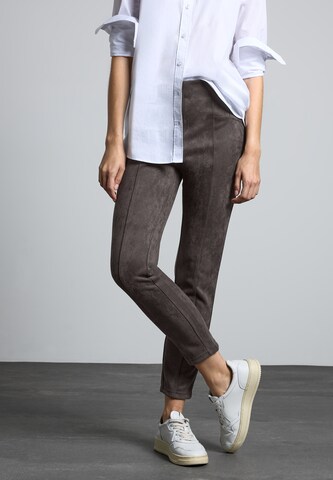 STREET ONE Slim fit Pants in Grey: front