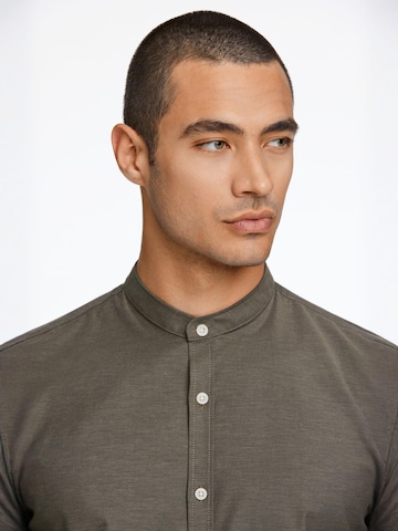 Lindbergh Slim Fit Paita värissä vihreä