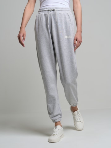 Effilé Pantalon 'Nina' BIG STAR en gris : devant