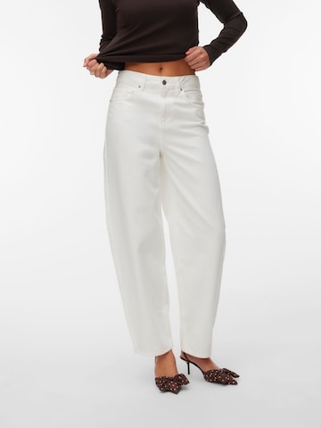 VERO MODA Tønde Jeans 'VMBillie' i hvid: forside