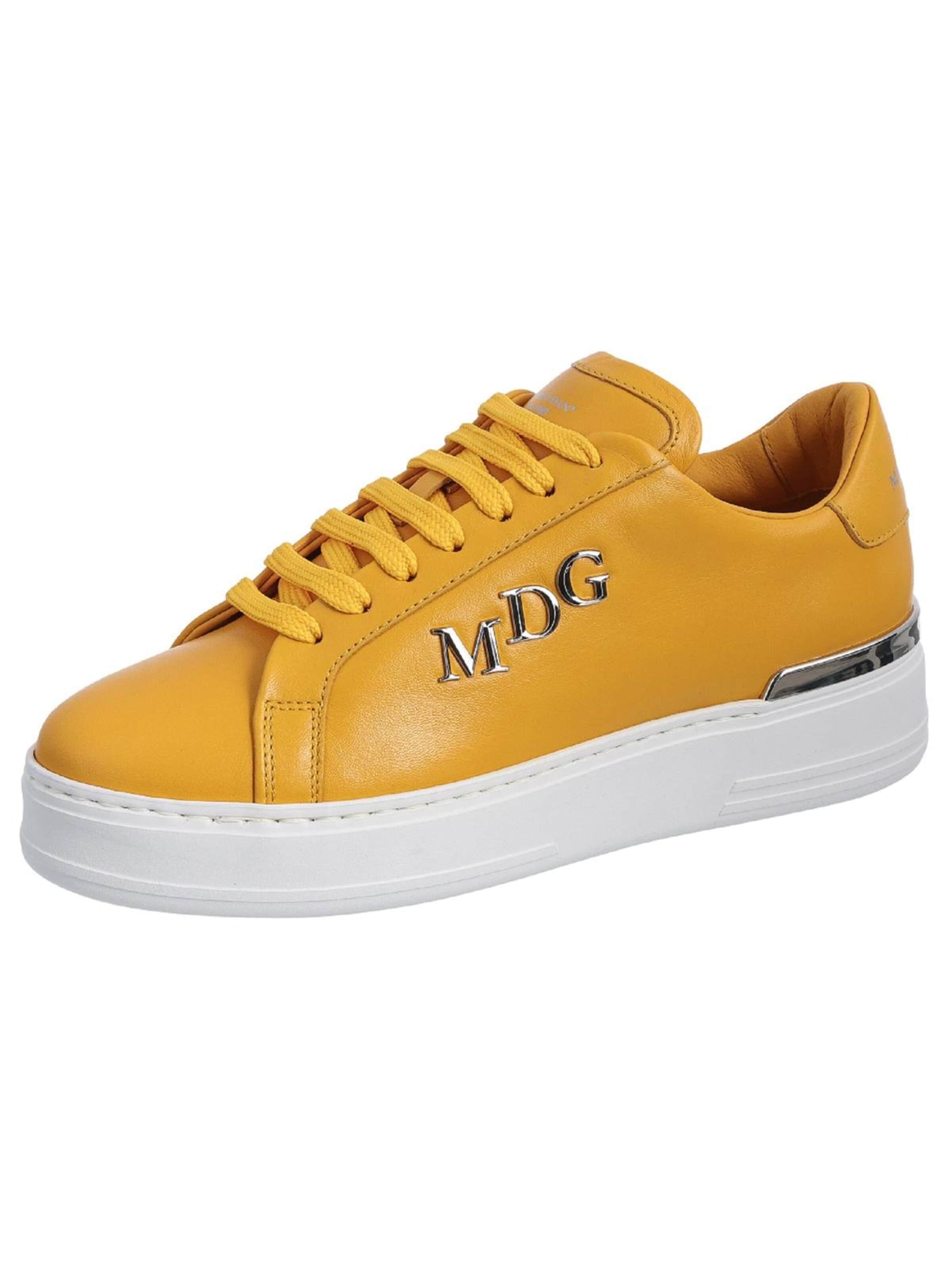 MARCO DAN Sneakers laag in Geel: voorkant