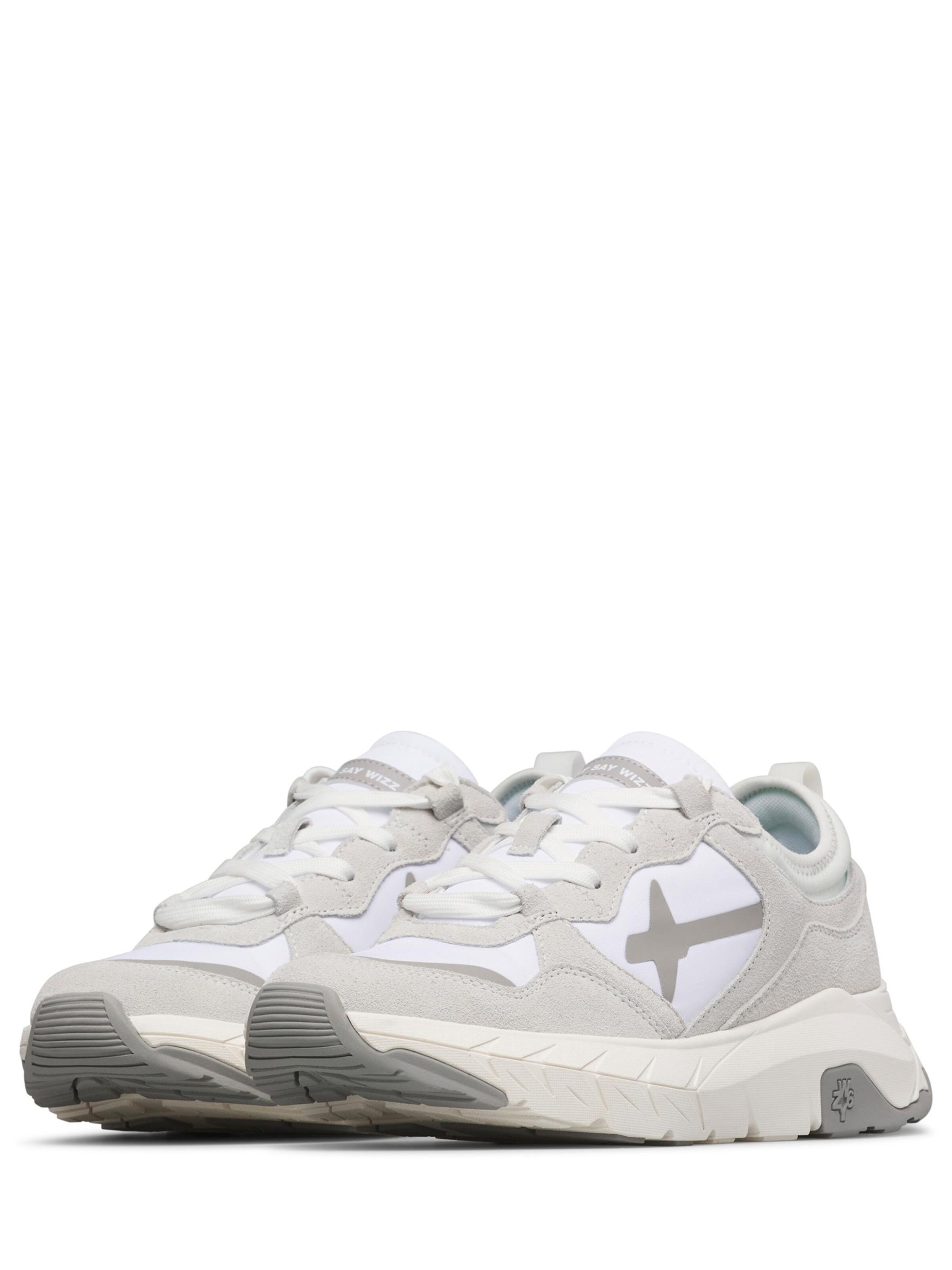W6YZ Platform trainers 'NEXT-M.' in White