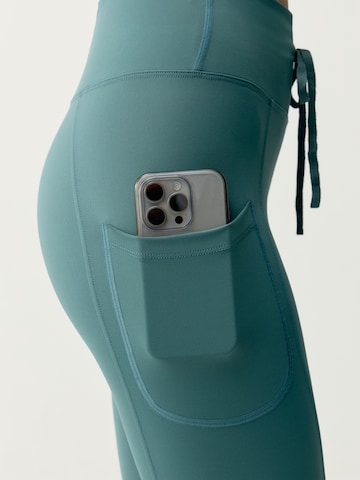 Born Skinny Workout Pants 'Ariadna' in Green