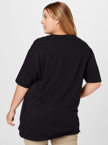 T-shirt 'Fleetwood' Nasty Gal Plus en noir