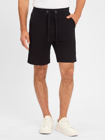 Nils Sundström Shorts in Schwarz: Vorderseite