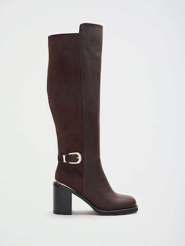 Lipsy Boot in Brown