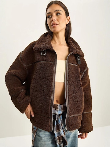 Veste mi-saison 'Jacken' Bianco Lucci en marron