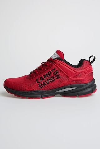CAMP DAVID Leichter Sneaker im Knit-Design mit Logo Artwork in Rot