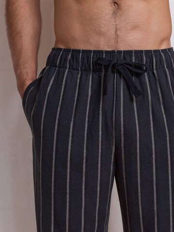 Pantaloncini da pigiama di Next in nero