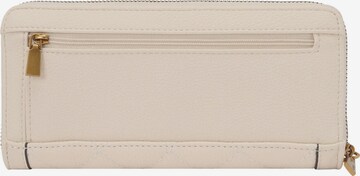 GUESS Wallet 'Abey' in White