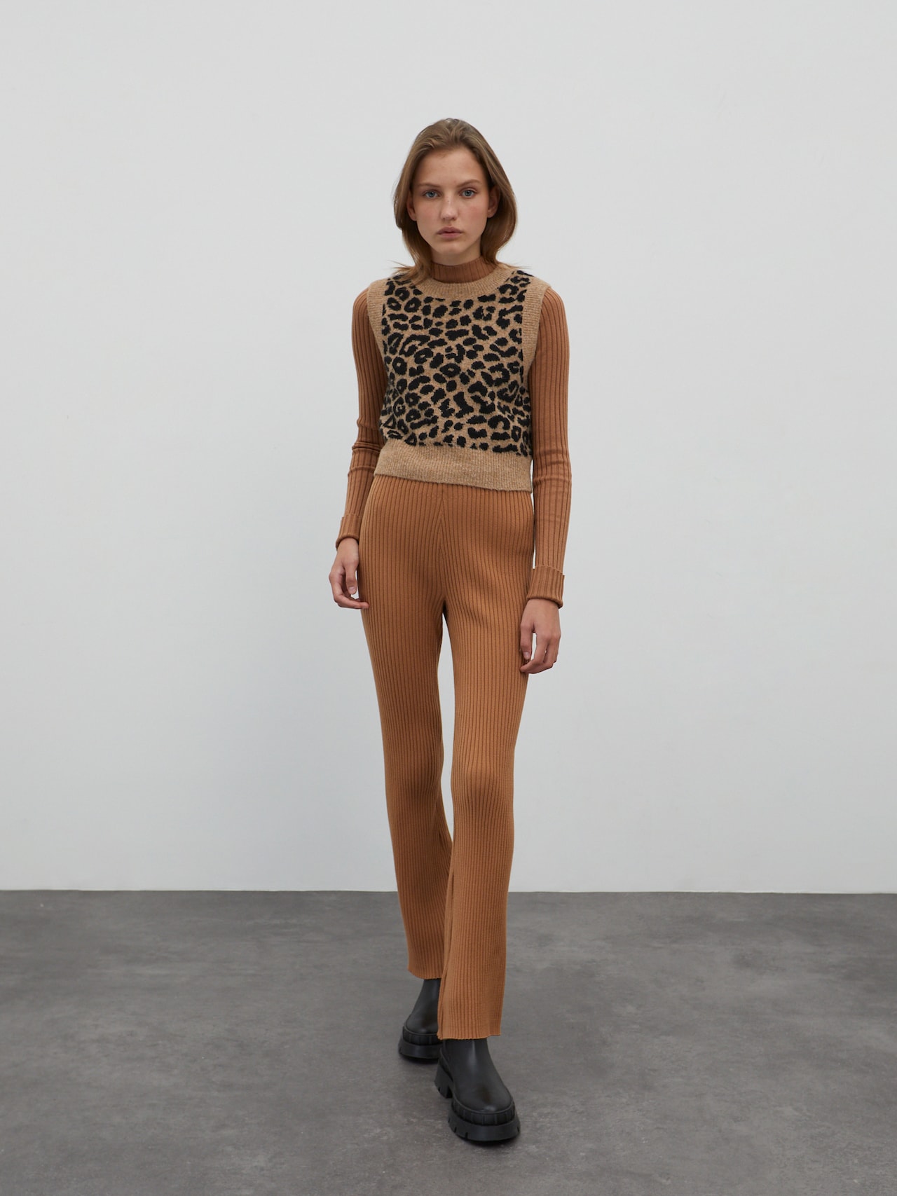 EDITED Pantalon 'Vivi' caramel