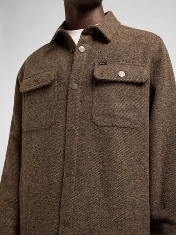 Lee Comfort fit Button Up Shirt 'Overshirt' in Brown