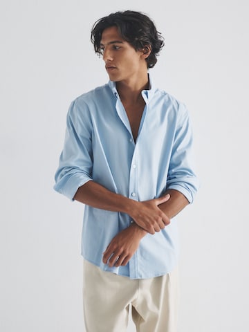 The Set Regular fit Риза в синьо: отпред