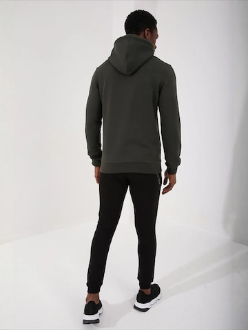 Tommy Life Dressipluus 'Sweatshirts', värv roheline