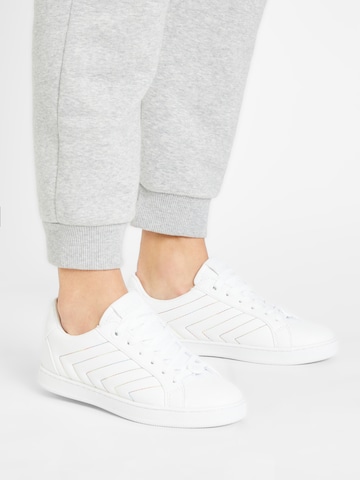 GUESS Sneakers 'REEMANA' in White: front