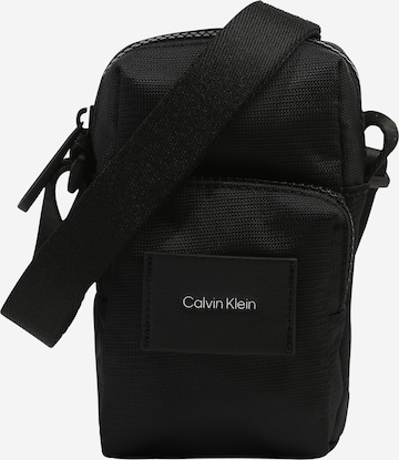 Geantă de umăr de la Calvin Klein pe negru: față