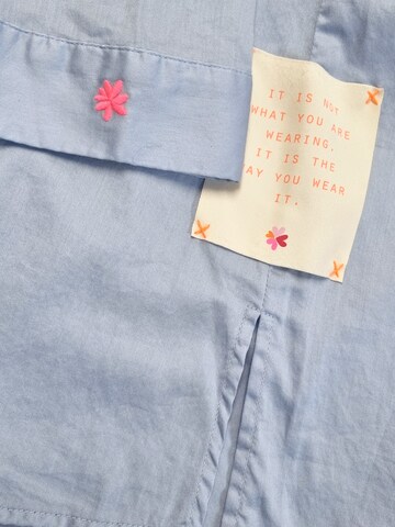 LIKS. Munich Blouse 'Bluse Soul full of sunshine' in Blauw