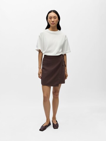 OBJECT Rok 'OBJRosie' in Bruin