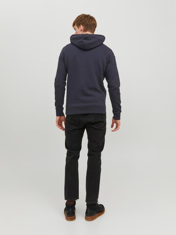 Sweat-shirt 'Star' JACK & JONES en bleu