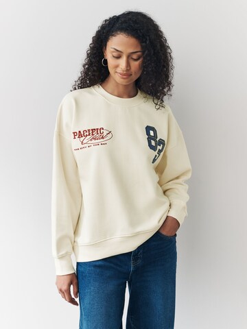Next Sweatshirt 'San Francisco Sports City' in Beige: voorkant