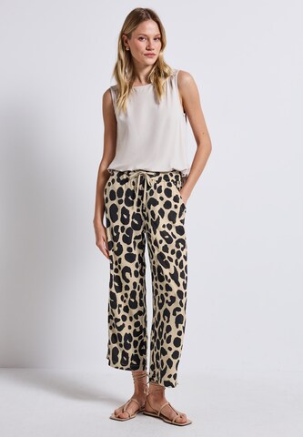 STREET ONE Loose fit Pants in Beige