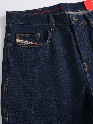 Regular Jean '2020 D-Viker Z9B85' DIESEL en bleu