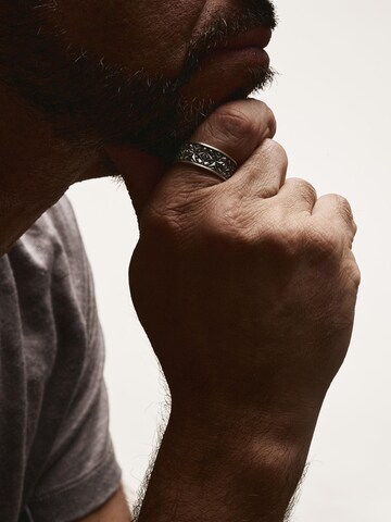REYTEL Ring 'SPIKE' in Silver