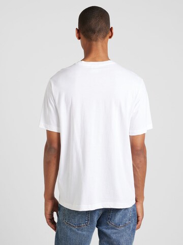 Maglietta di Champion Authentic Athletic Apparel in bianco