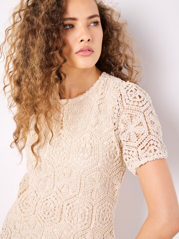 Haut ' ' Apricot en beige