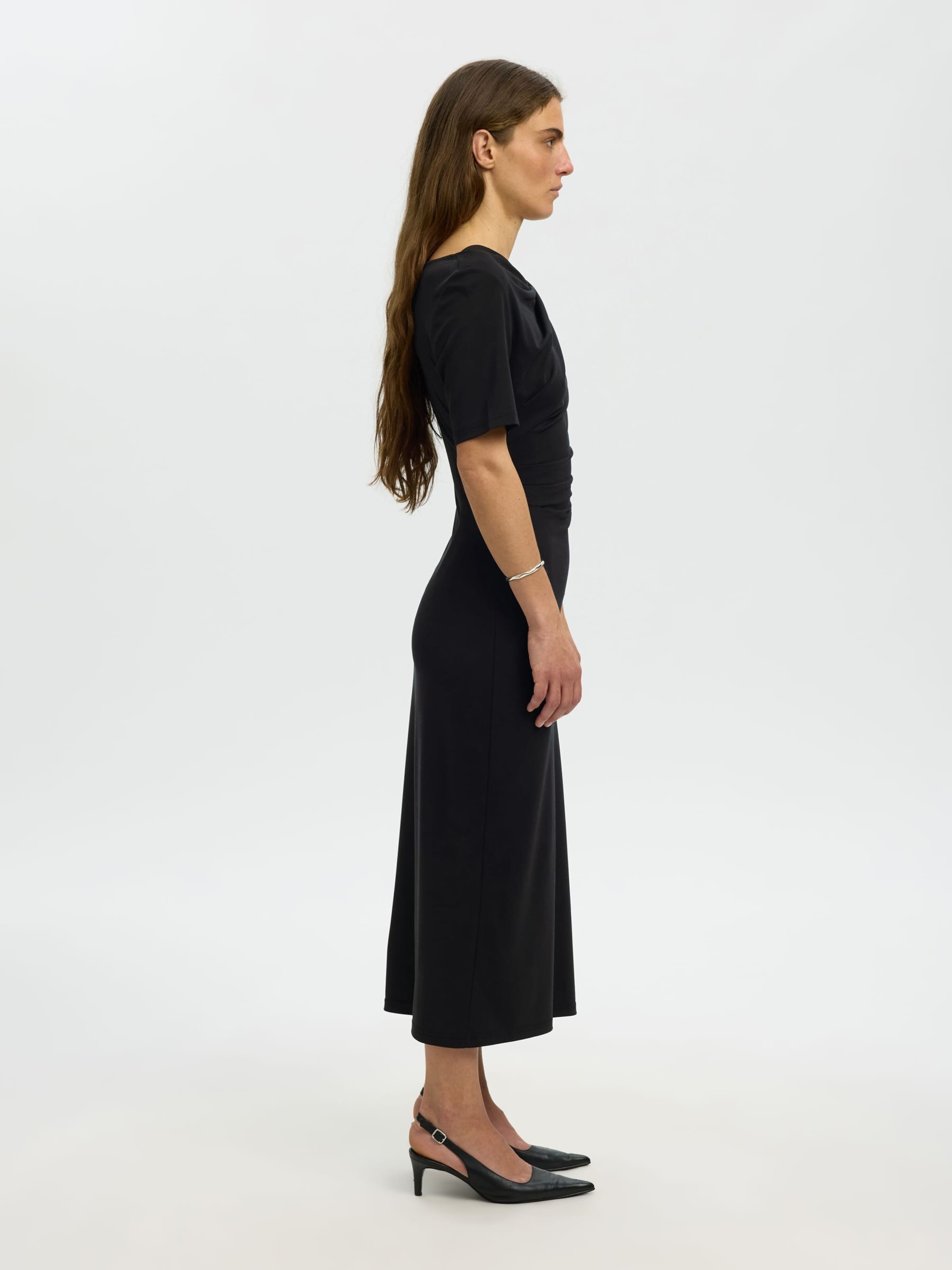 SELECTED - Vestido en negro