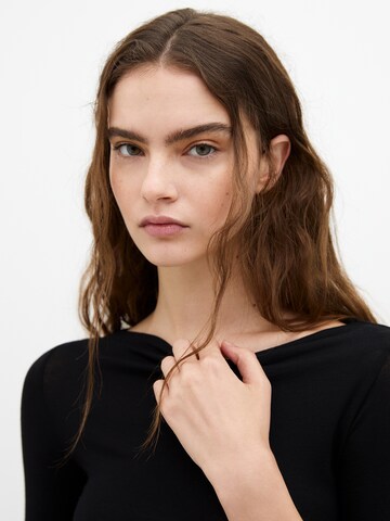 Pull&Bear Koszulka w kolorze czarny