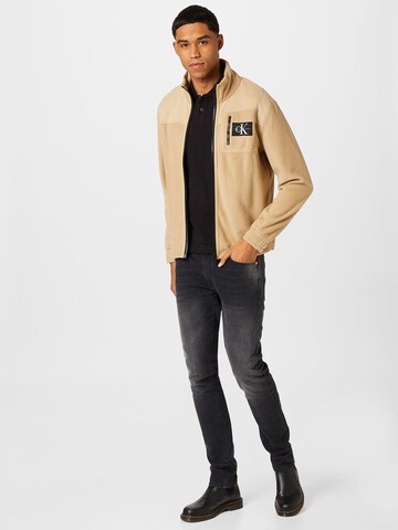 Jachetă  fleece de la Calvin Klein Jeans pe bej