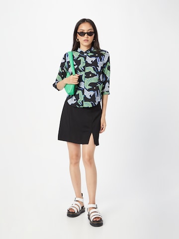 Monki Blouse in Zwart