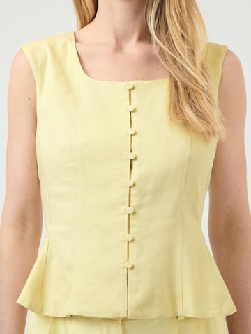 YAS - Blusa en amarillo
