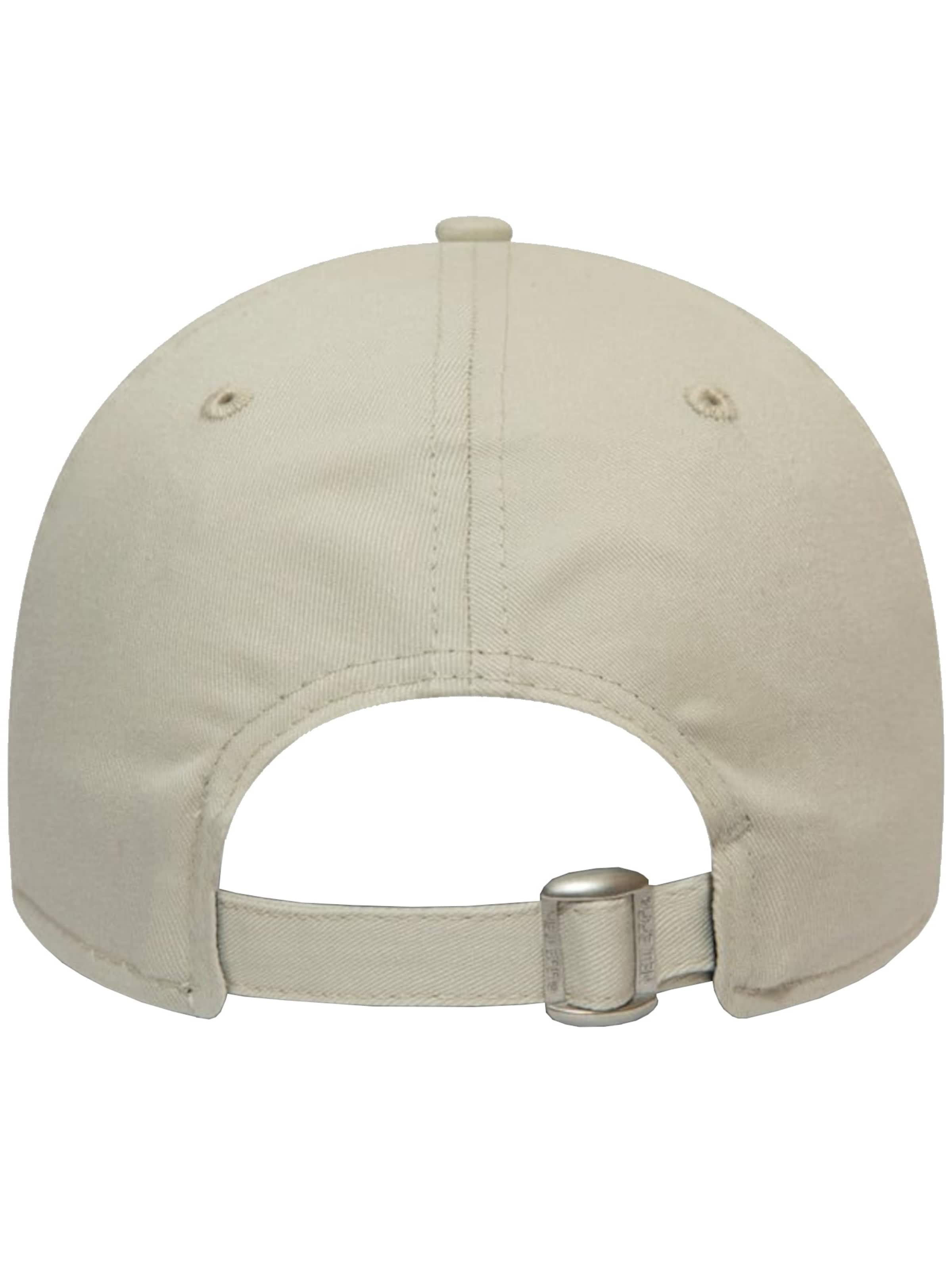 NEW ERA Cap 'New Era 9FORTY New York Yankees Essential' in Beige
