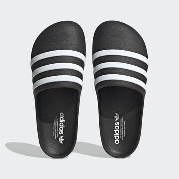 ADIDAS ORIGINALS Pistokkaat 'Adifom Adilette' värissä musta