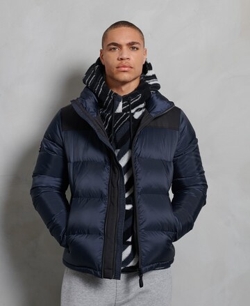 Superdry Winterjas in Blauw: voorkant