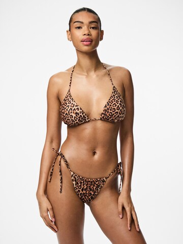 PIECES Triangel Bikini 'BAOMI' in Schwarz: Vorderseite