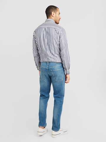 s.Oliver Tapered Jeans 'Mauro' i blå